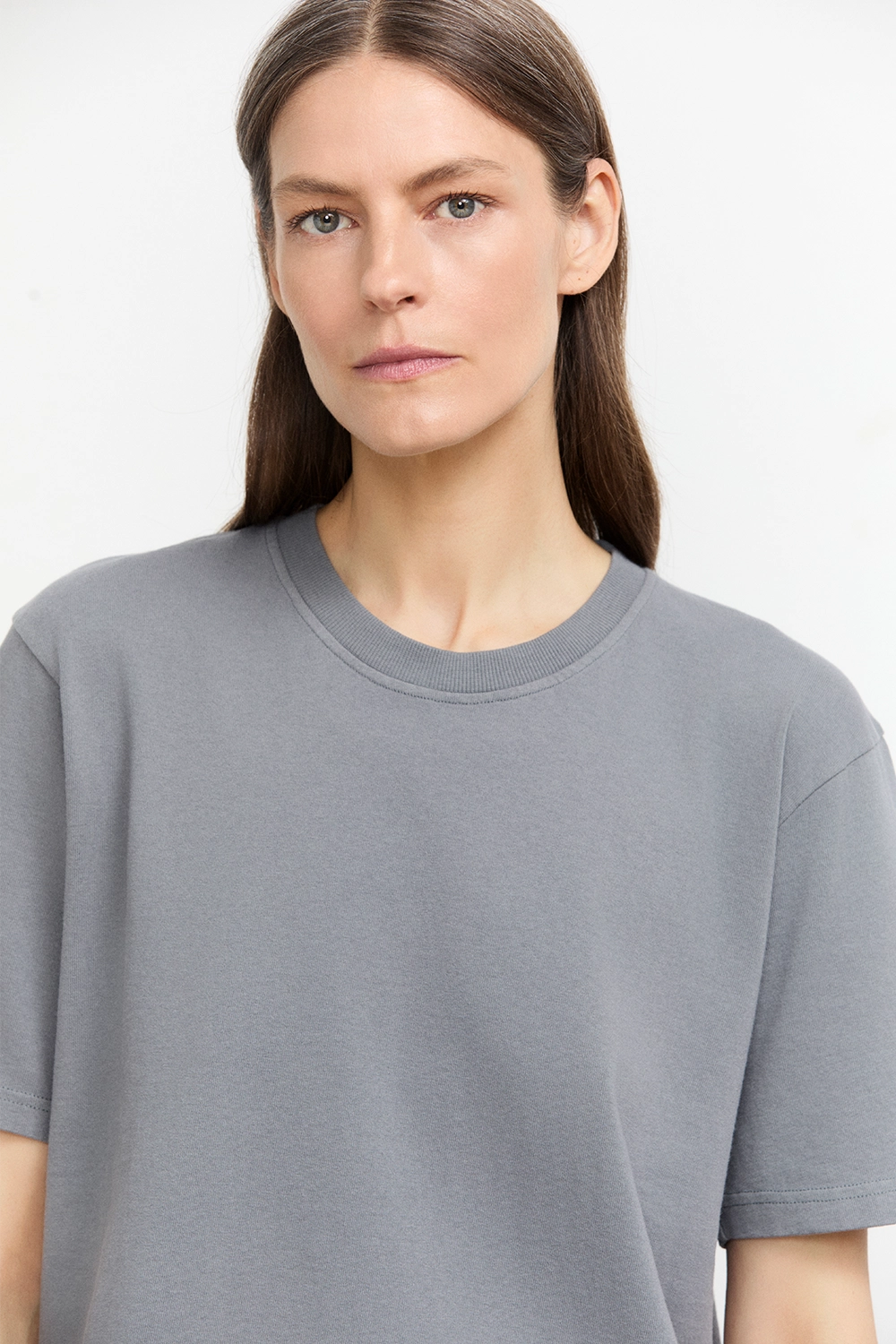 Rivi Tee