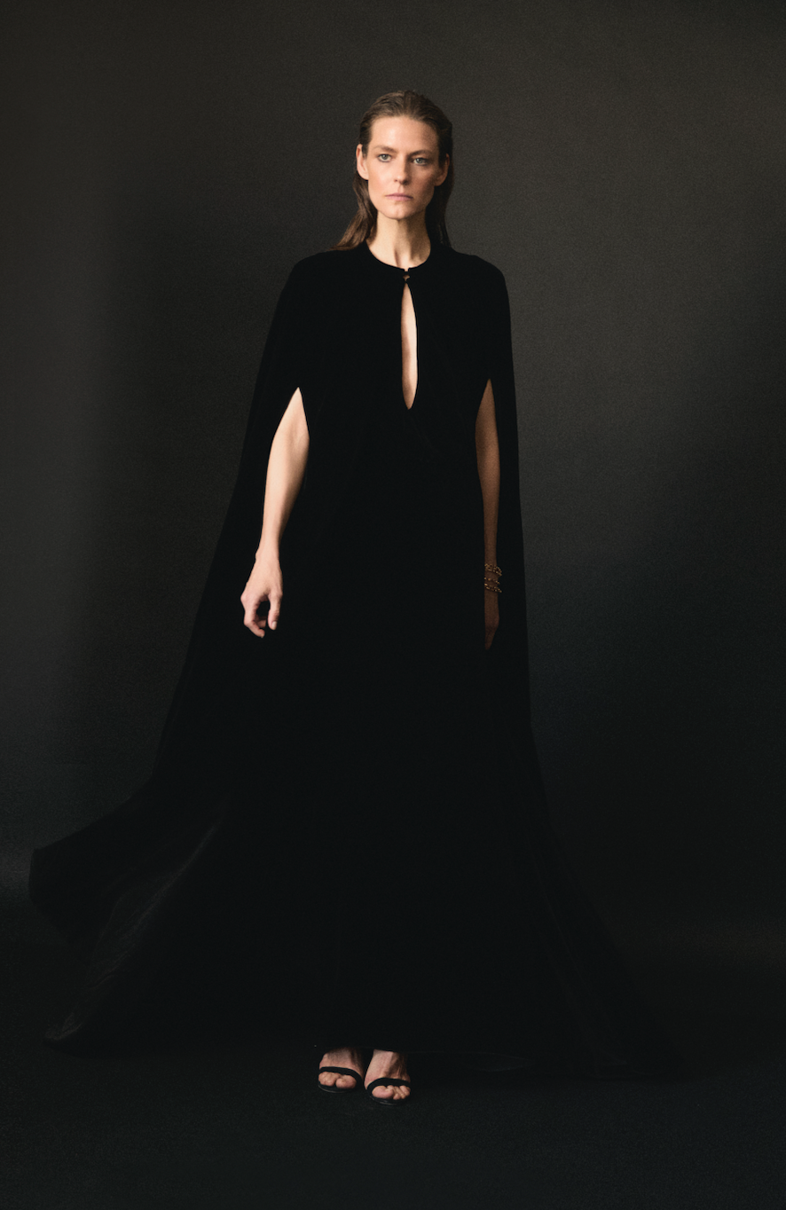 Opera Coat Black